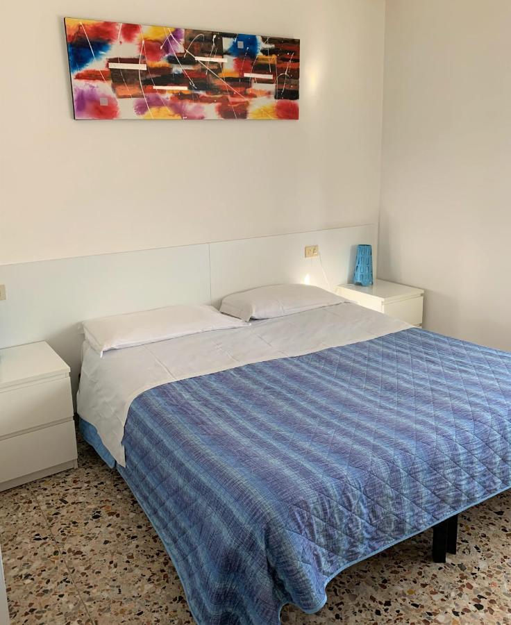 Albergo Moderno Модена Экстерьер фото