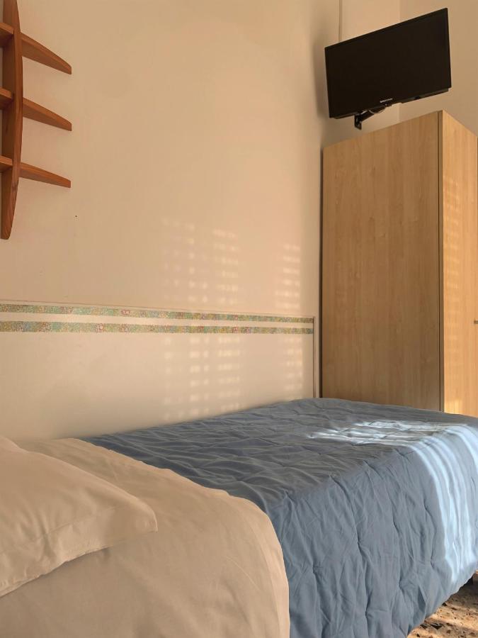 Albergo Moderno Модена Экстерьер фото