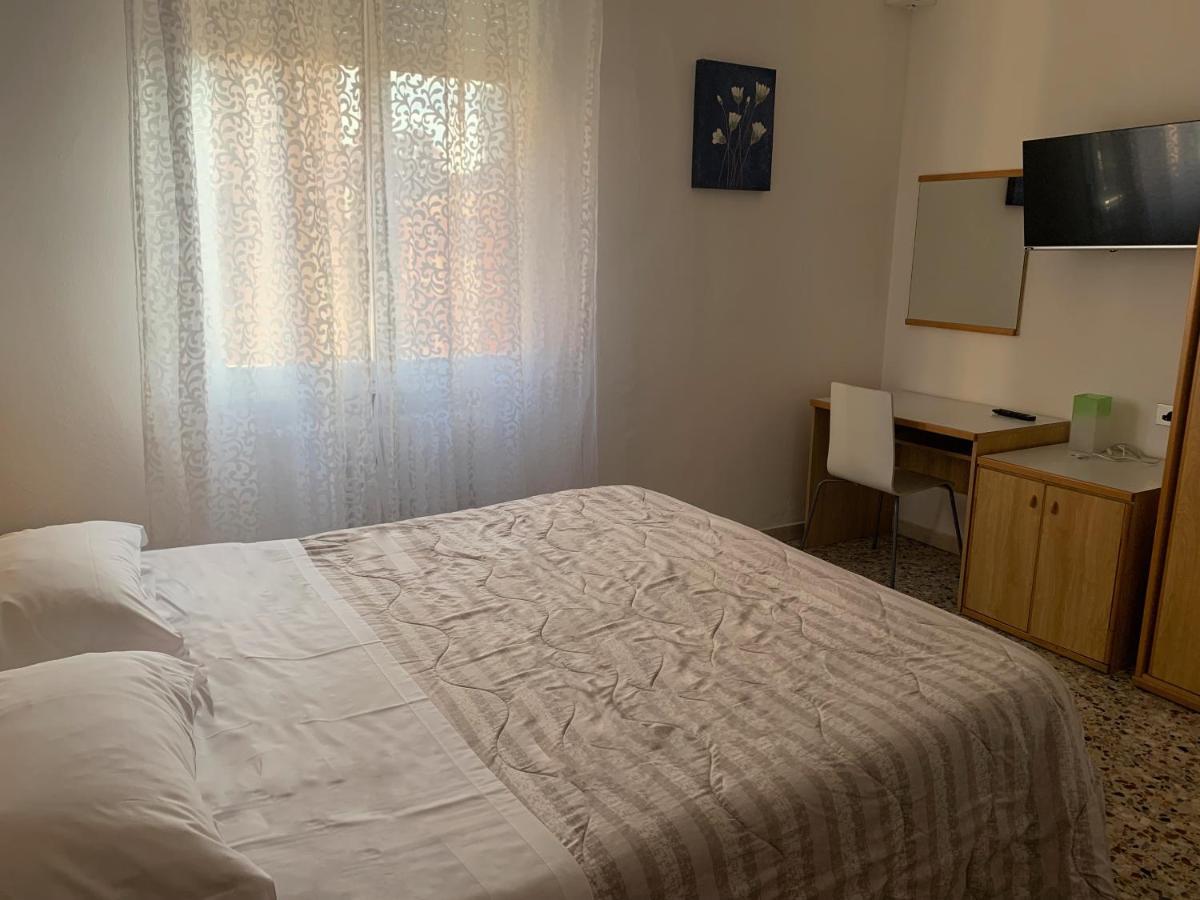 Albergo Moderno Модена Экстерьер фото